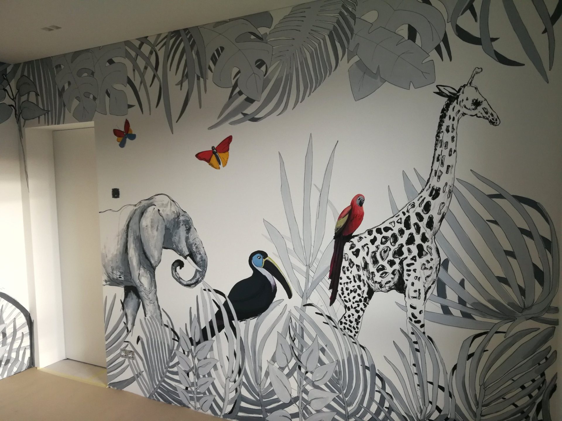 sienų dekoras_tapyba ant sienų_vaiku kambaryje_dziungles (2)